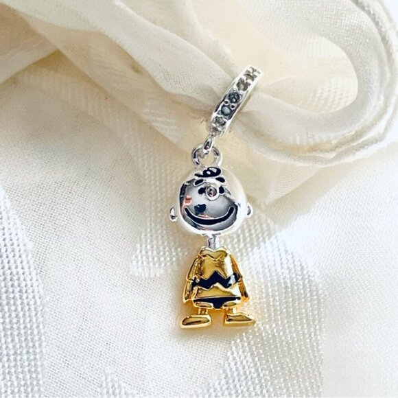 🐾 NWOT Charlie Brown & Snoopy Charms ✨ - Picture 13 of 15
